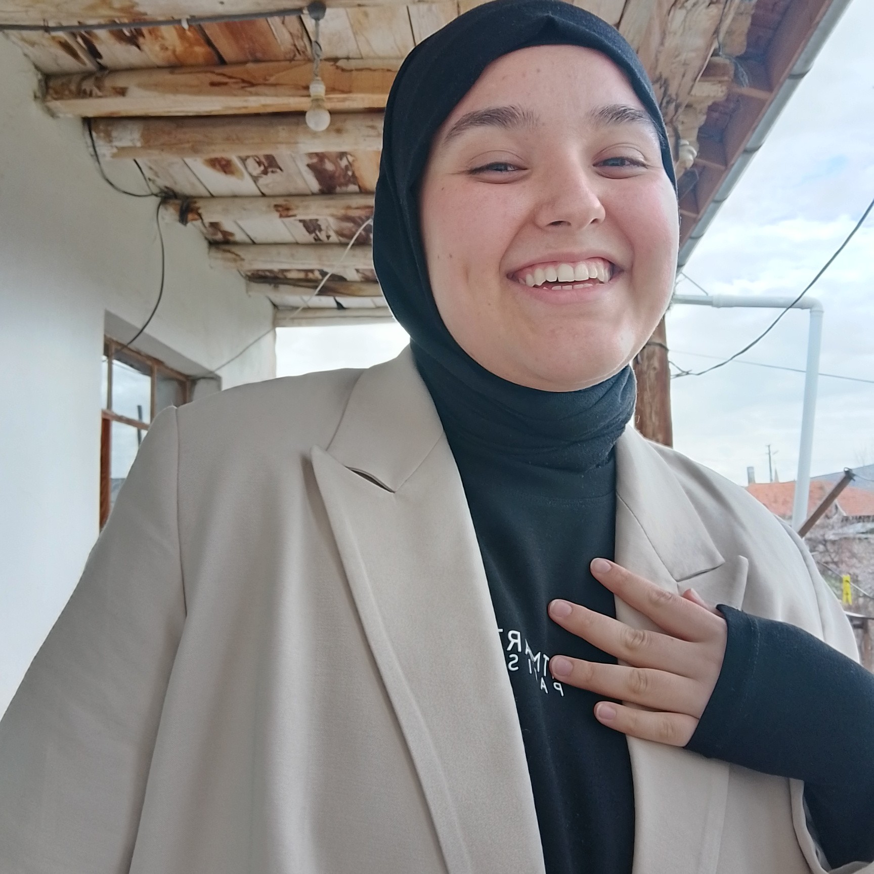 Tugce Karakus - Frontend Developer